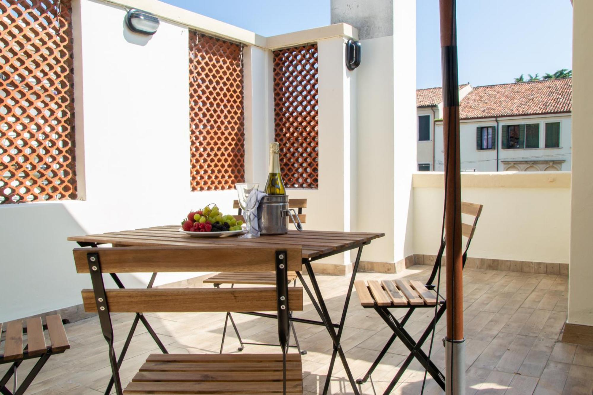 Attic Appartamento *